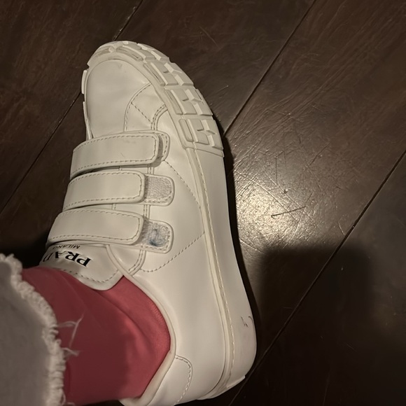 Prada Wheel sneakers with straps - Picture 7 of 7